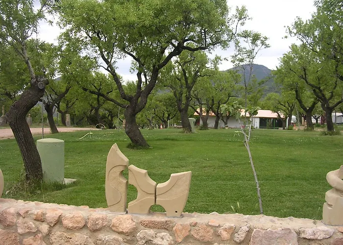 Camping Castillo De Loarre